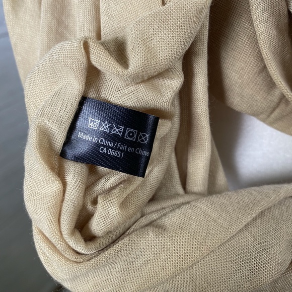 ✨FINAL STOCK✨Beige Foulard Scarf - Picture 5 of 6